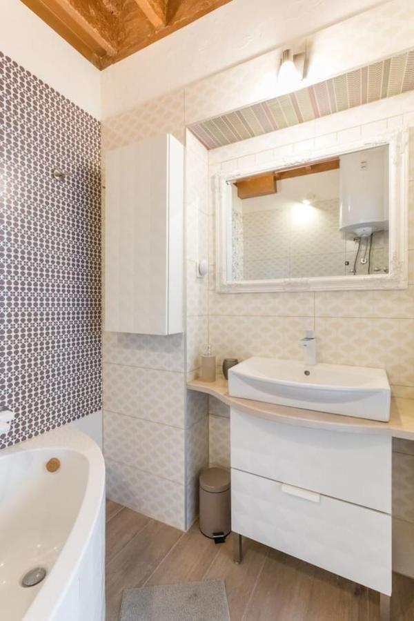 فيلا Boutique Triple House With Garden & Roof Terrace سبليت المظهر الخارجي الصورة